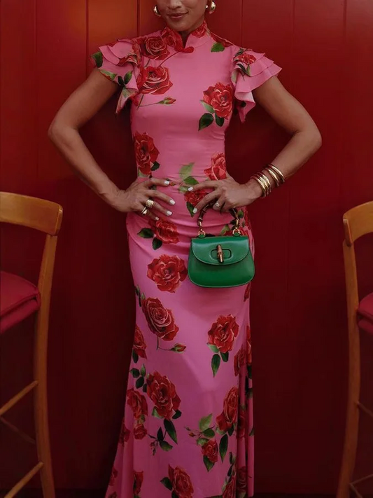 Vestido largo estilo cheongsam con mangas acampanadas y estampado floral de rosas