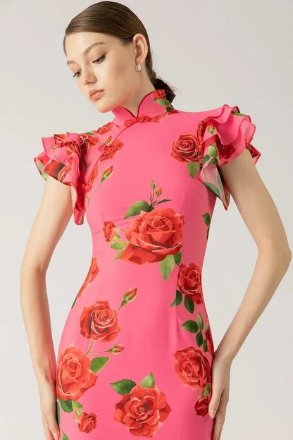 Vestido largo estilo cheongsam con mangas acampanadas y estampado floral de rosas